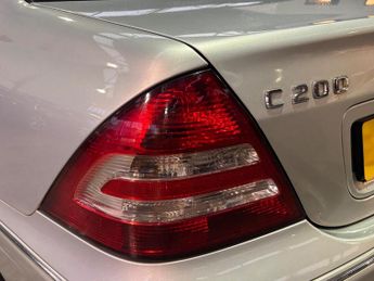 Mercedes-Benz C Class 2.1 C200 CDI Avantgarde SE 4dr