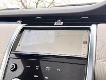 Land Rover Discovery Sport 1.5 P300e 12.2kWh R-Dynamic SE Auto 4WD Euro 6 (s/s) 5dr