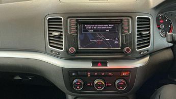 Volkswagen Sharan 2.0 TDI BlueMotion Tech SE Nav MPV 5dr Diesel DSG Euro 6 (s/s) (