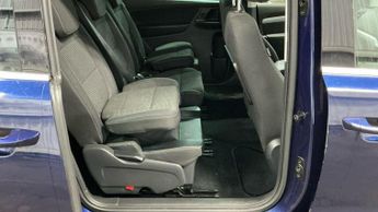 Volkswagen Sharan 2.0 TDI SE Nav MPV 5dr Diesel DSG Euro 6 (s/s) (150 ps)