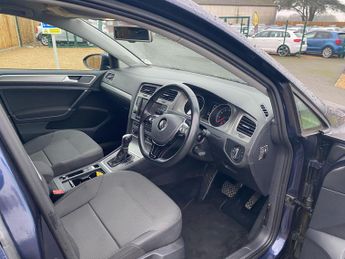 Volkswagen Golf 1.2 TSI BlueMotion Tech S Hatchback 5dr Petrol DSG Euro 5 (s/s) 