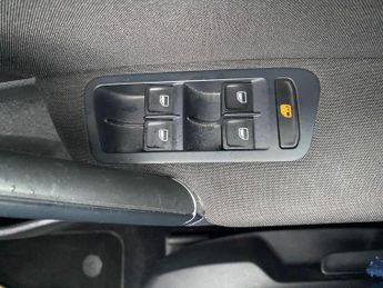 Volkswagen Golf 1.2 TSI BlueMotion Tech S Hatchback 5dr Petrol DSG Euro 5 (s/s) 