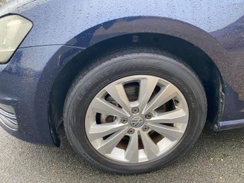 Volkswagen Golf 1.2 TSI BlueMotion Tech S Hatchback 5dr Petrol DSG Euro 5 (s/s) 