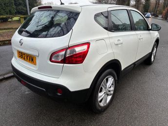 Nissan Qashqai 1.6 Acenta 2WD Euro 5 (s/s) 5dr