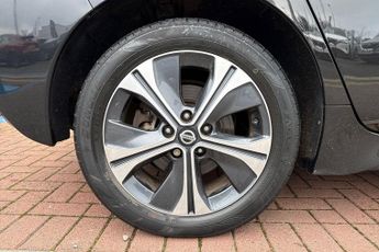 Nissan LEAF (160kW) e+ Tekna (62kWh)