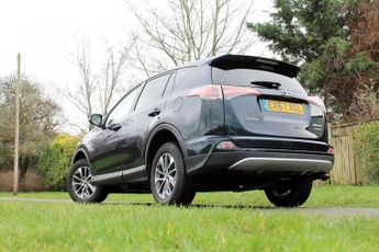 Toyota RAV4 2.5 VVT-h Business Edition Plus CVT Euro 6 (s/s) 5dr (Safety Sen