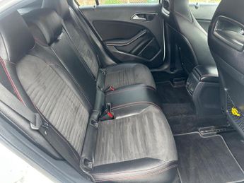 Mercedes-Benz A Class 2.1 A220d AMG Line 7G-DCT Euro 6 (s/s) 5dr