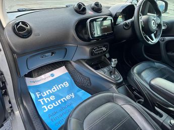 Smart fortwo 17.6kWh Edition 1 Auto 2dr (22kW Charger)
