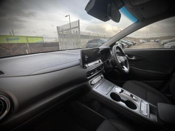 Hyundai Kona PREMIUM EV