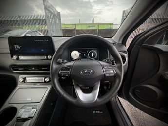 Hyundai Kona PREMIUM EV