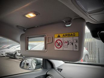 Hyundai Kona PREMIUM EV