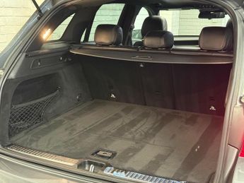 Mercedes-Benz GLC 2.1 GLC220d AMG Line (Premium) G-Tronic+ 4MATIC Euro 6 (s/s) 5dr