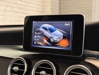 Mercedes-Benz GLC 2.1 GLC220d AMG Line (Premium) G-Tronic+ 4MATIC Euro 6 (s/s) 5dr