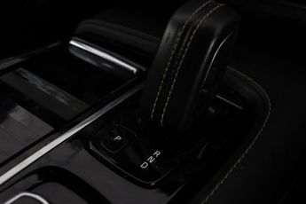 Volvo V90 2.0h T6 Recharge 11.6kWh R-Design Auto AWD Euro 6 (s/s) 5dr