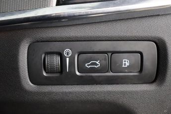 Volvo V90 2.0h T6 Recharge 11.6kWh R-Design Auto AWD Euro 6 (s/s) 5dr