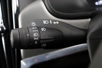 Volvo V90 2.0h T6 Recharge 11.6kWh R-Design Auto AWD Euro 6 (s/s) 5dr