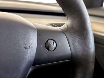 Tesla Model 3 (Dual Motor) Long Range Saloon 4dr Electric Auto 4WDE (346 ps)