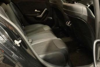 Mercedes-Benz A Class 1.5 A180d Sport (Executive) 7G-DCT Euro 6 (s/s) 5dr