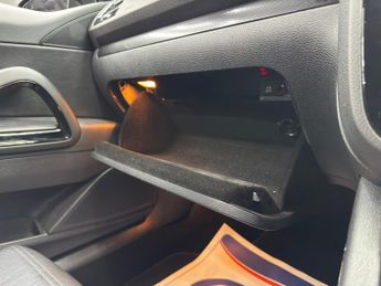 Volkswagen Scirocco 2.0 TSI BlueMotion Tech R-Line DSG Euro 6 (s/s) 3dr