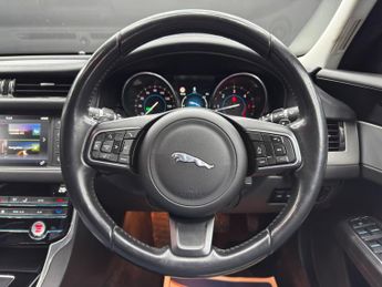 Jaguar XF 2.0d Prestige Auto Euro 6 (s/s) 4dr