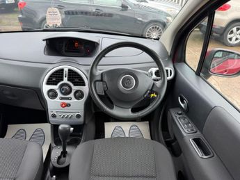 Renault Grand Modus 1.6 VVT Dynamique Auto Euro 5 5dr