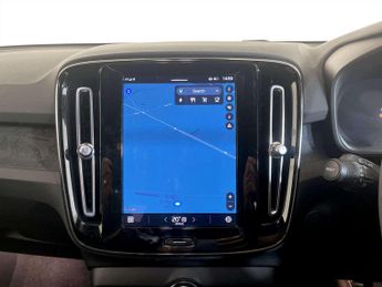 Volvo XC40 Recharge 69kWh Core SUV 5dr Electric Auto (231 ps)
