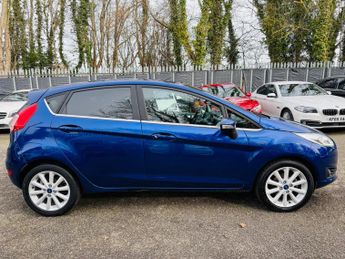 Ford Fiesta 1.0T EcoBoost Titanium Powershift Euro 6 5dr