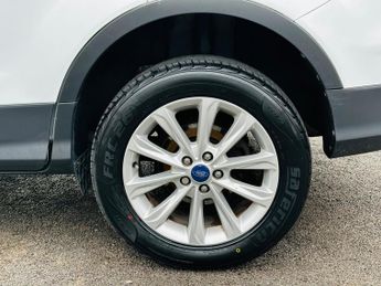 Ford Kuga 1.5T EcoBoost Titanium SUV 5dr Petrol Auto AWD Euro 6 (s/s) (182