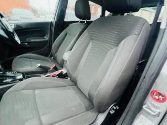 Ford Fiesta 1.6 Titanium Powershift Euro 5 5dr