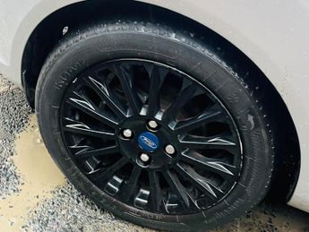 Ford Fiesta 1.6 Titanium Powershift Euro 5 5dr
