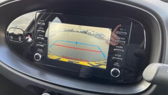 Toyota Aygo X 1.0 VVT-i Pure x-shift Euro 6 (s/s) 5dr