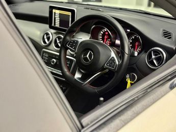 Mercedes-Benz CLA 1.6 CLA180 AMG Line Coupe 7G-DCT Euro 6 (s/s) 4dr