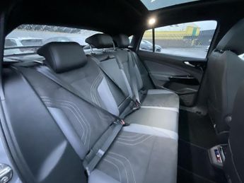 Volkswagen Id5 TECH PRO PERFORMANCE