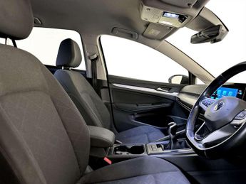 Volkswagen Golf 2.0 TDI Life Estate 5dr Diesel Manual Euro 6 (s/s) (115 ps)