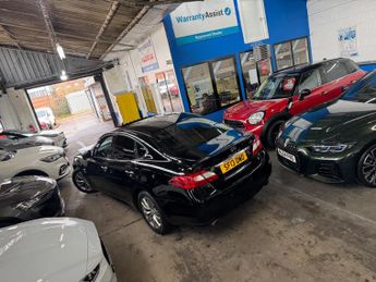 Infiniti M 3.5 35h V6 Business Edition Saloon 4dr Petrol Hybrid Auto Euro 5