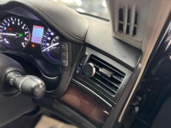 Infiniti M 3.5 35h V6 Business Edition Saloon 4dr Petrol Hybrid Auto Euro 5