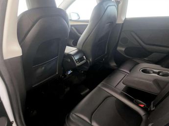 Tesla Model Y SUV 5dr Electric Auto RWD (346 ps)