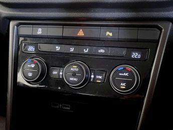 Volkswagen T-Roc 1.6 TDI SE SUV 5dr Diesel Manual Euro 6 (s/s) (115 ps)