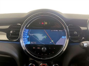 MINI Electric Hatch Cooper SE 32.6kWh Level 2 Hatchback 3dr Electric Auto (184 ps)