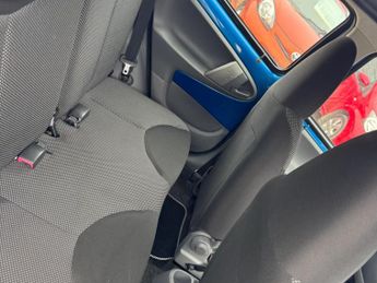 Toyota AYGO 1.0 VVT-i Blue MultiMode Euro 4 5dr