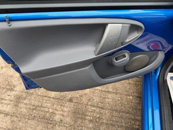 Toyota AYGO 1.0 VVT-i Blue MultiMode Euro 4 5dr