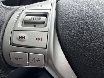 NISSAN X-TRAIL 1.6 dCi Acenta SUV 5dr Diesel XTRON Euro 6 (s/s) (130 ps) **FINA