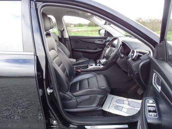 MG MG HS 1.5 T-GDI Excite DCT Euro 6 (s/s) 5dr