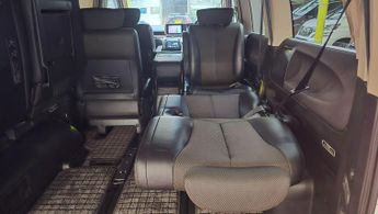 Nissan Elgrand 3.5 AUTECH 4wd HIGHWAY STAR E curtains
