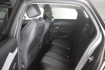 Peugeot 308 SW 1.2 PureTech Allure Premium EAT Euro 6 (s/s) 5dr