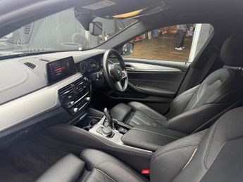 BMW 5 Series 2.0 520i GPF M Sport Touring Auto Euro 6 (s/s) 5dr