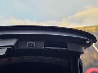 Jaguar F-PACE 2.0 P250i R-Sport Auto AWD Euro 6 (s/s) 5dr