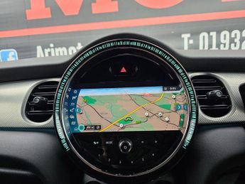 MINI Hatch 1.5 Cooper Exclusive Steptronic Euro 6 (s/s) 3dr