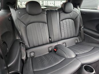 MINI Hatch 1.5 Cooper Exclusive Steptronic Euro 6 (s/s) 3dr
