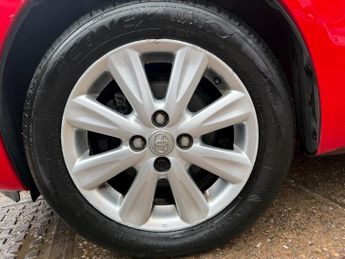 Toyota Yaris 1.33 Dual VVT-i TR MultiMode Euro 4 (s/s) 3dr